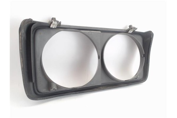 Recambio de cerquillo faro para nissan vanette furgón (c22) 2.0 d referencia OEM IAM   