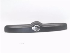 MOLDURA PORTON TRASERO 908106F6 