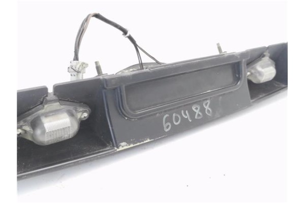 Recambio de moldura porton trasero para nissan micra (k11) 1.0 comfort referencia OEM IAM 908106F6  