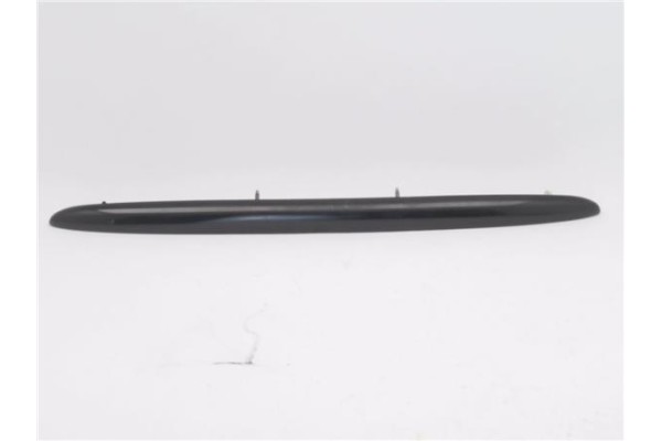 Recambio de moldura porton trasero para peugeot 206 1.4 i referencia OEM IAM 9648068077 9648068177 