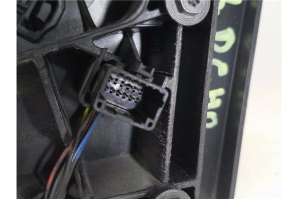 Recambio de retrovisor electrico derecho para renault megane iii sport tourer 1.5 business referencia OEM IAM 12523330  