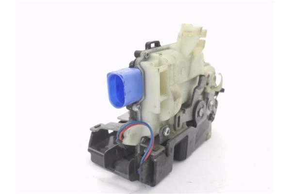 Recambio de cierre electromagnetico delantero derecho para seat ibiza (6l1) 1.9 tdi referencia OEM IAM 7E1837016A  