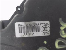 Recambio de cierre electromagnetico delantero derecho para seat ibiza (6l1) 1.9 tdi referencia OEM IAM 7E1837016A  