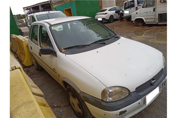 opel corsa b del año 1997