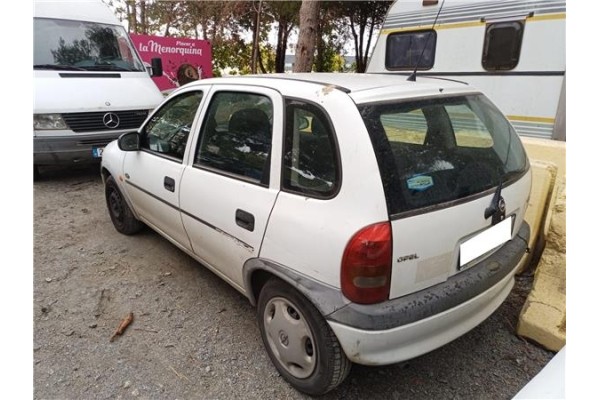 opel corsa b del año 1997