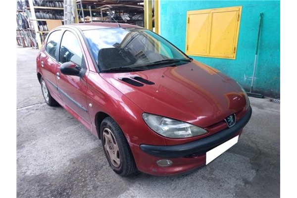 peugeot 206 del año 2002