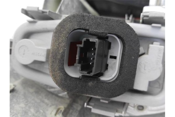 Recambio de piloto trasero derecho para citroen c4 picasso 1.6 hdi referencia OEM IAM 9653547480  