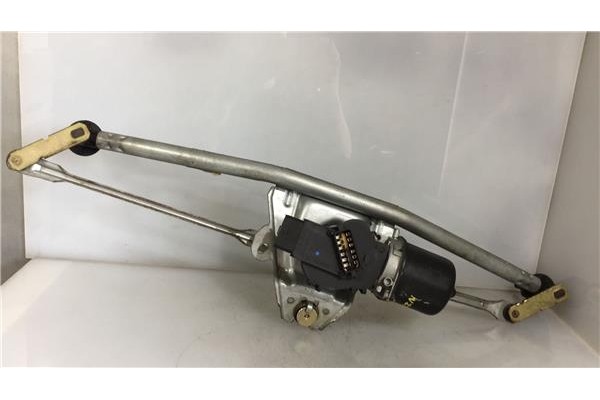 Recambio de motor limpiaparabrisas delantero para renault kangoo i (f/kc0) 1.2 (kc0a, kc0k, kc0f, kc01) referencia OEM IAM 82001