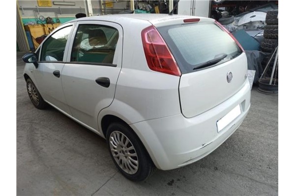 fiat punto / grande punto (199) del año 2011