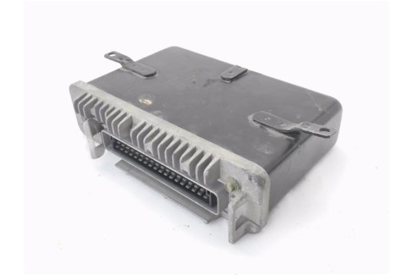 Recambio de centralita abs para renault r 19 berl. con portón (b/c53) 1.8 16v (b/c53d) referencia OEM IAM 7700792379 S101305001B