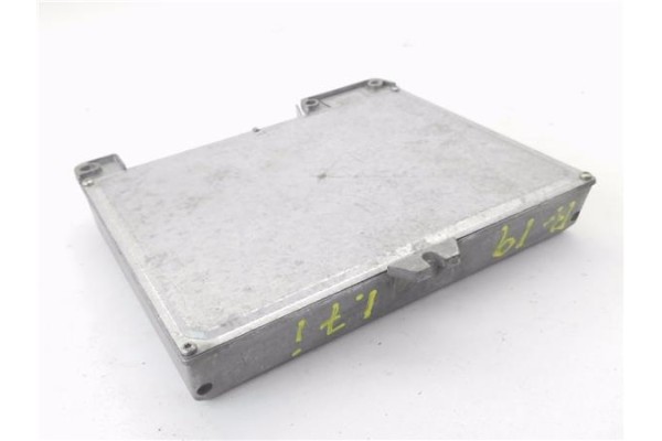 Recambio de centralita para renault r 19 berl. con portón (b/c53) 1.7 (b/c53b) referencia OEM IAM 7700746044 S101263101B 