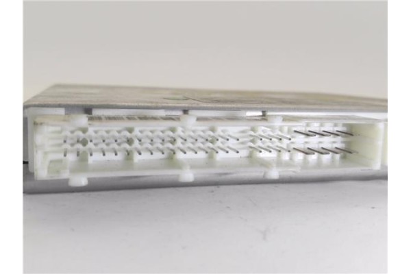Recambio de centralita para mercedes-benz clase e (bm 210) berlina 4.2 420 (210.072) referencia OEM IAM 0205452032 265109018 