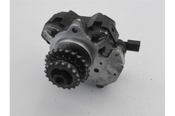 Recambio de bomba inyectora para bmw serie 3 berlina (e46) 2.0 320d referencia OEM IAM 7788670 0445010045 