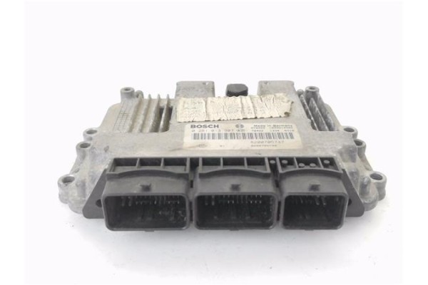 Recambio de centralita para renault megane ii coupé-cabriolet (em0/1_) 1.9 dci referencia OEM IAM 8200705747 281013907 