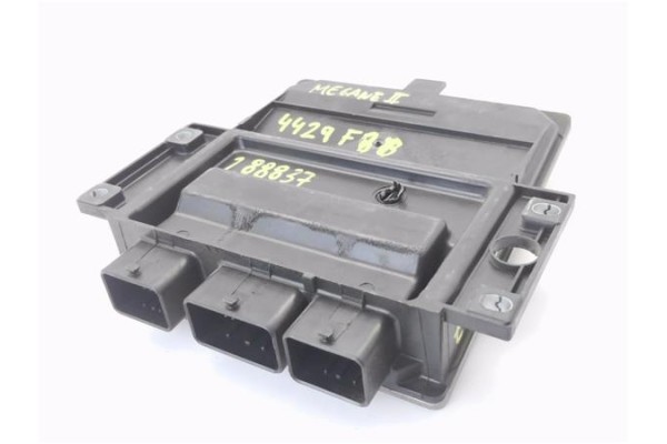 Recambio de centralita para renault megane ii sedán (lm0/1_) 1.5 dci referencia OEM IAM 8200399038 8200513163 