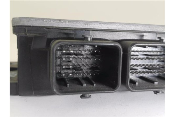 Recambio de centralita para renault megane ii sedán (lm0/1_) 1.5 dci referencia OEM IAM 8200399038 8200513163 