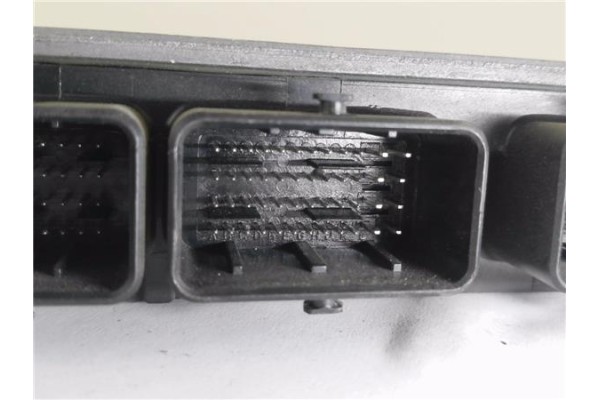 Recambio de centralita para renault megane ii sedán (lm0/1_) 1.5 dci referencia OEM IAM 8200399038 8200513163 