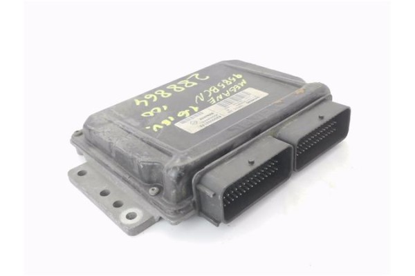 Recambio de centralita para renault megane i classic (la0) 1.6 16v (la04, la11, la0b, la1c, la1j) referencia OEM IAM 8200092142 
