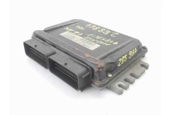 Recambio de centralita para renault megane i classic (la0) 1.6 16v (la04, la11, la0b, la1c, la1j) referencia OEM IAM 8200092142 