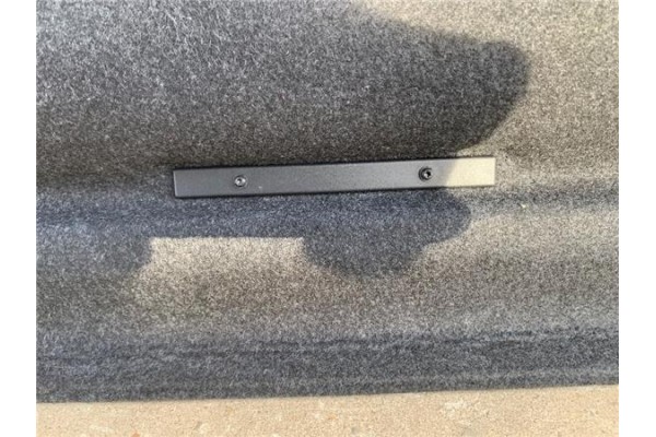Recambio de bandeja trasero para peugeot 308 referencia OEM IAM 96776417ZD  