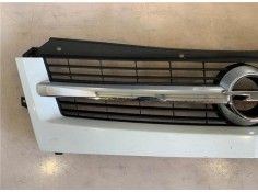 Recambio de rejilla paragolpes delantero para opel movano furgón/combi 2.5 combi corto l1h1 2.8t referencia OEM IAM 93179468  