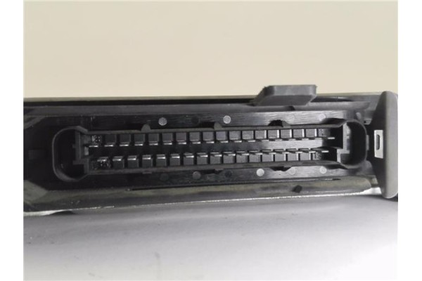 Recambio de centralita para bmw serie 3 berlina (e30) 2.3 323i referencia OEM IAM 12881389 0261200061 