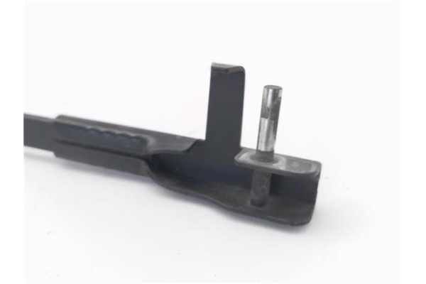 Recambio de brazo limpiaparabrisas delantero izquierdo para seat alhambra (7v9) 1.9 reference referencia OEM IAM 7M3955409  