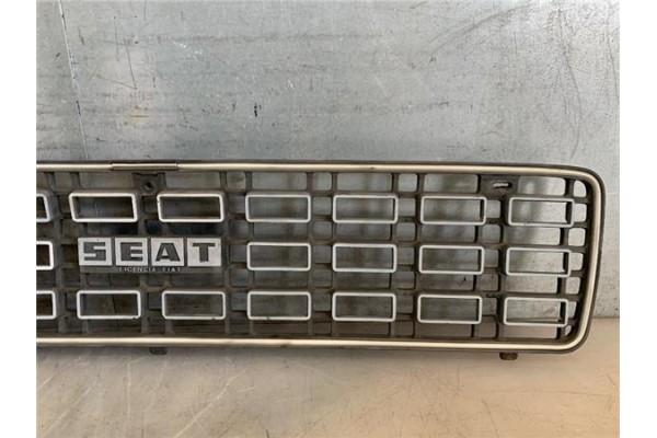 Recambio de rejilla capo para seat 127 (127a) 0.9 referencia OEM IAM HB53011006  