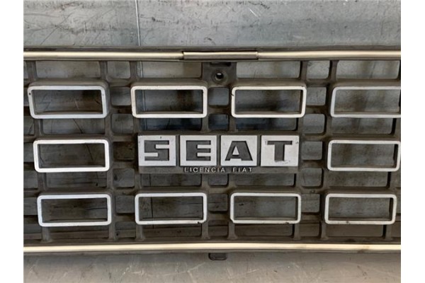 Recambio de rejilla capo para seat 127 (127a) 0.9 referencia OEM IAM HB53011006  