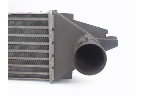 Recambio de intercooler para saab 9-3 berlina 2.2 2.0 t sek referencia OEM IAM 4283552 4729521 