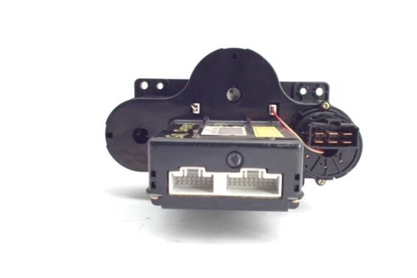 Recambio de mandos calefaccion / a.a. para kia carens (rs) 2.0 crdi ex monovolumen referencia OEM IAM 0K2FA61190 DCC05A13 