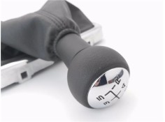 Recambio de pomo palanca cambio para peugeot 407 sw 1.6 business line referencia OEM IAM 2403P2  