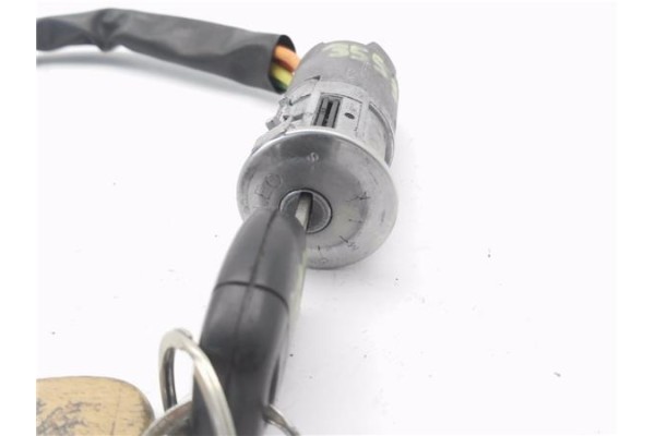 Recambio de llave para renault kangoo i (f/kc0) 1.5 dci (kc07) referencia OEM IAM 7701044169 7701470736 