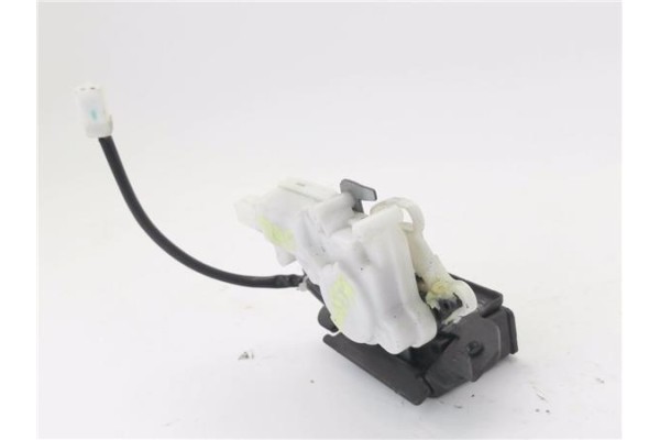 Recambio de cerradura porton para mazda 5 2.0 referencia OEM IAM C24362310A  