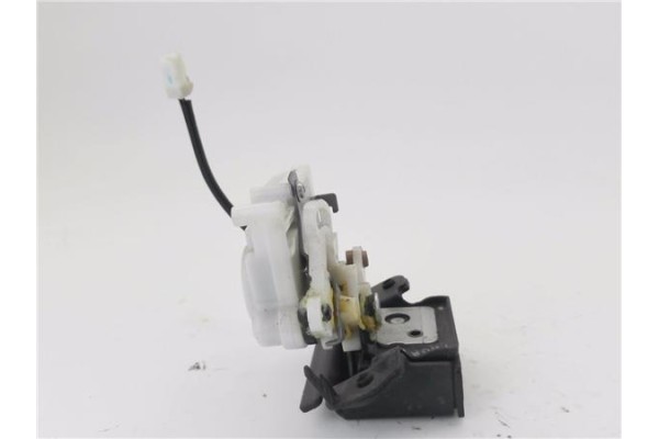 Recambio de cerradura porton para mazda 5 2.0 referencia OEM IAM C24362310A  