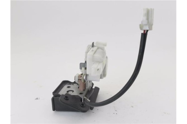 Recambio de cerradura porton para mazda 5 2.0 referencia OEM IAM C24362310A  