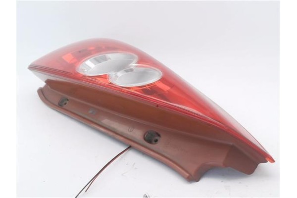 Recambio de piloto trasero izquierdo para mazda 5 2.0 referencia OEM IAM C23551160E  