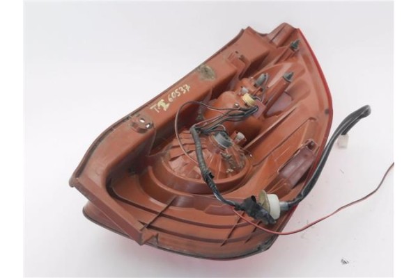 Recambio de piloto trasero izquierdo para mazda 5 2.0 referencia OEM IAM C23551160E  