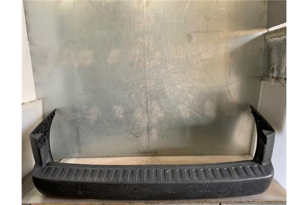 Recambio de paragolpes trasero para opel combo (corsa c) 1.3 cdti 16v referencia OEM IAM   