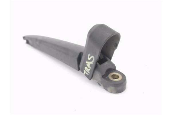 Recambio de brazo limpiaparabrisas trasero para mazda 5 2.0 referencia OEM IAM C23567421A  