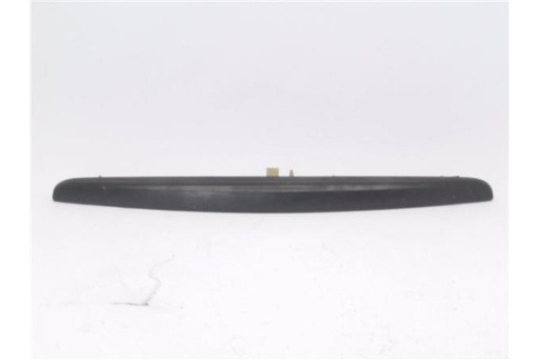 Recambio de moldura porton trasero para citroen c3 1.4 hdi referencia OEM IAM 9638861177  
