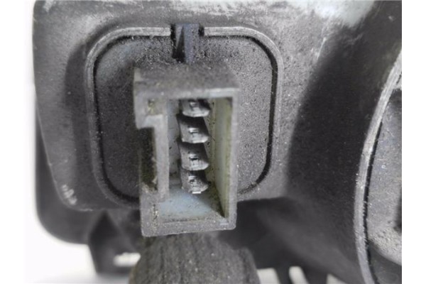 Recambio de faro delantero dcho para seat ibiza 1.2 referencia OEM IAM E90020061  