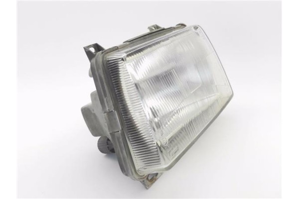 Recambio de faro delantero izquierdo para seat ibiza 1.2 referencia OEM IAM E90020061  