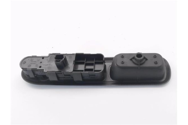 Recambio de mando elevalunas delantero izquierdo para peugeot 407 sw 1.6 business line referencia OEM IAM 96468705XT 53269736A 