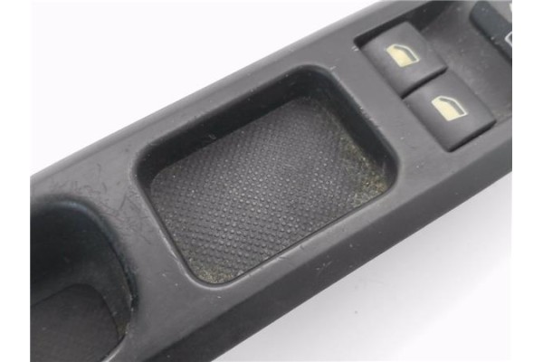 Recambio de mando elevalunas delantero izquierdo para peugeot 407 sw 1.6 business line referencia OEM IAM 96468705XT 53269736A 