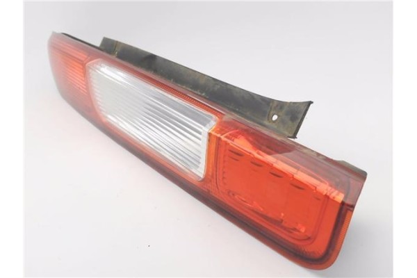 Recambio de piloto trasero derecho para ford focus ii (da_) 1.6 referencia OEM IAM 4M5113404A  