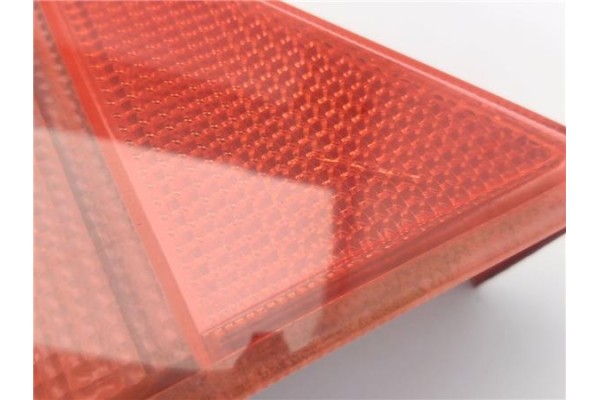 Recambio de piloto trasero izquierdo para renault clio ii (xbo) 1.4 75cv referencia OEM IAM 7700410515  
