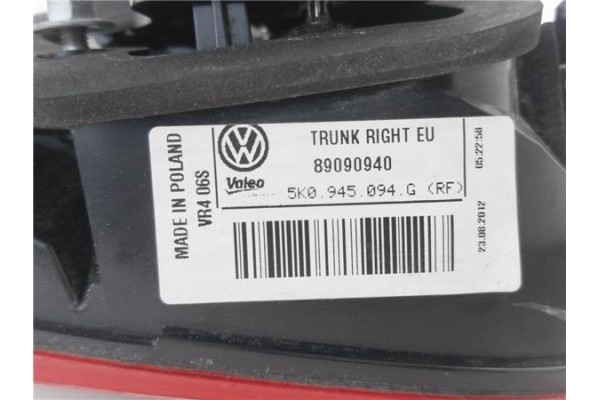 Recambio de piloto porton trasero derecho para volkswagen golf vi (5k1) 1.6 advance referencia OEM IAM 5K0945094G 89090010 