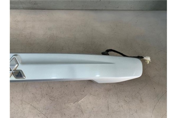 Recambio de moldura porton trasero para mitsubishi space star (dg0) 1.9 1900 di-d plus referencia OEM IAM 8341A016  