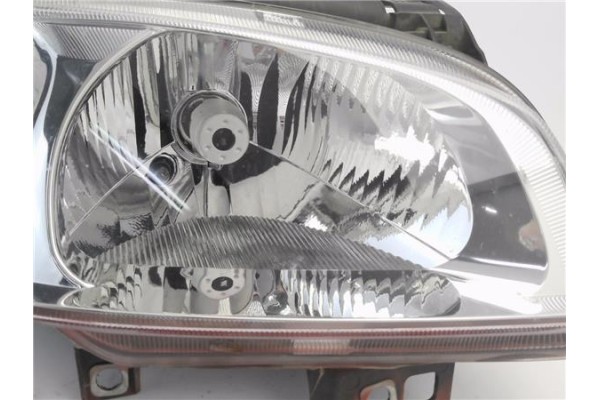 Recambio de faro delantero dcho para seat ibiza (6k1) 1.9 sdi referencia OEM IAM 67743749 87585 